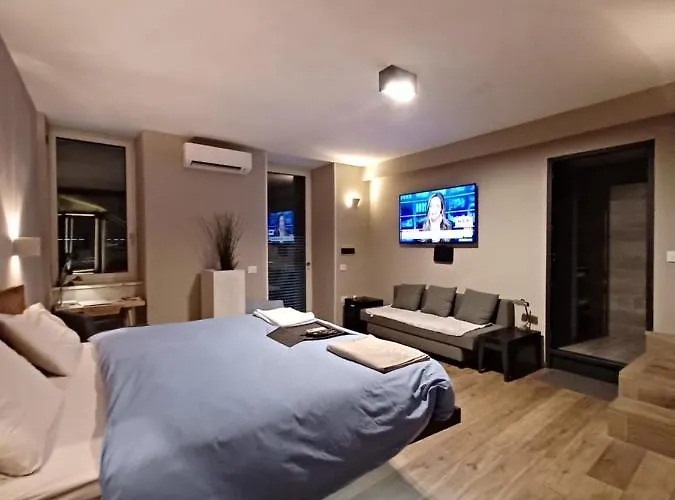 Super Design Centro Con Sky Wifi Veloce E Netflix Apartman