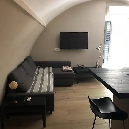 Super Design Centro Con Sky Wifi Veloce E Netflix Lejlighed Napoli