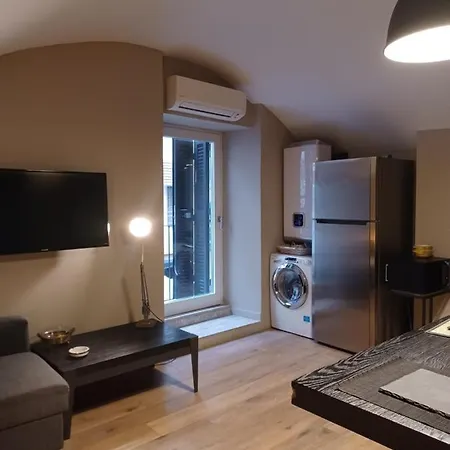 Lägenhet Super Design Centro Con Sky Wifi Veloce E Netflix