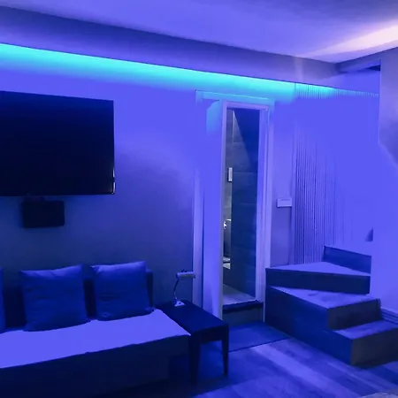 Lägenhet Super Design Centro Con Sky Wifi Veloce E Netflix *