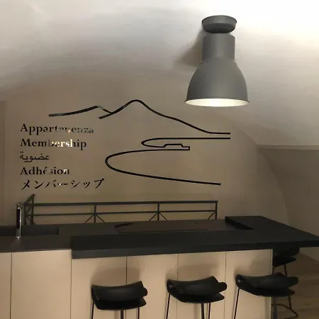 Super Design Centro Con Sky Wifi Veloce E Netflix